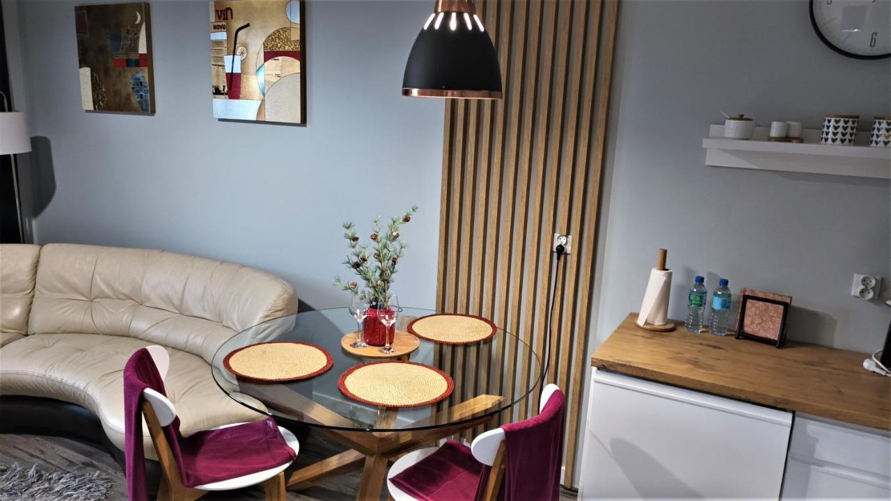 Апартаменты Apartament One Люблин Экстерьер фото